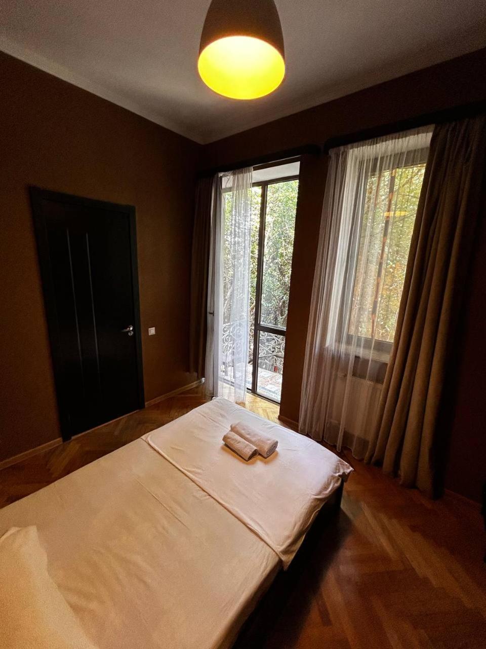 Duma Hotel Тбилиси Екстериор снимка