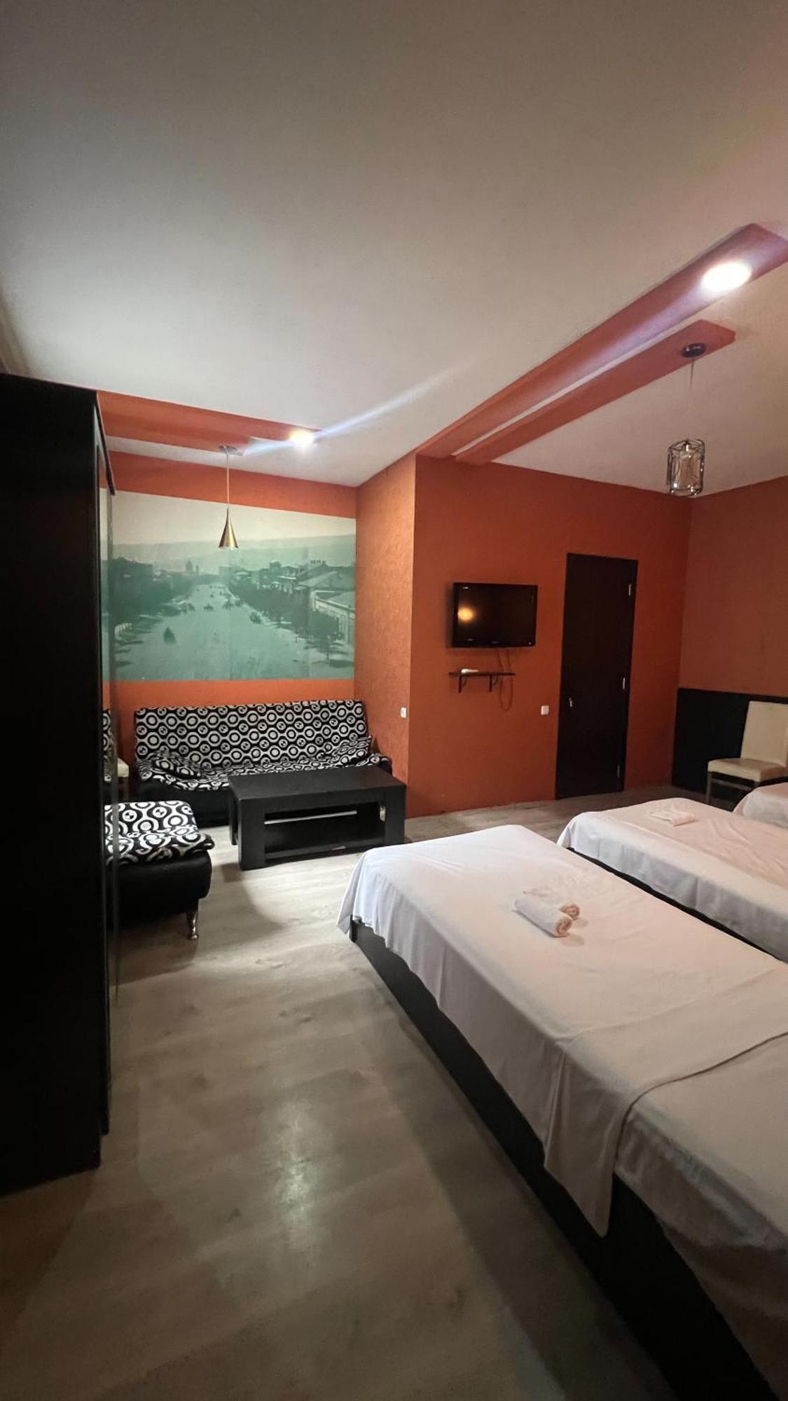 Duma Hotel Тбилиси Екстериор снимка
