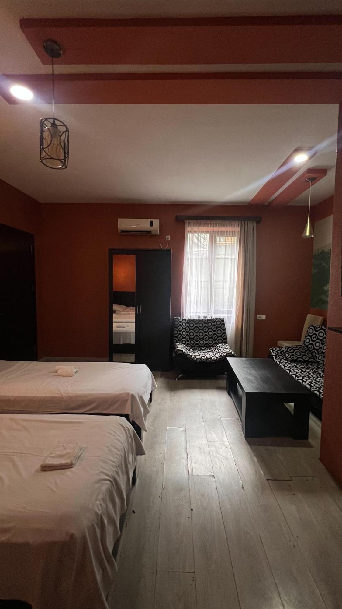 Duma Hotel Тбилиси Екстериор снимка